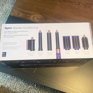 Dyson Airwrap Complete Long Limited edition 6 attatchments case and heat mat